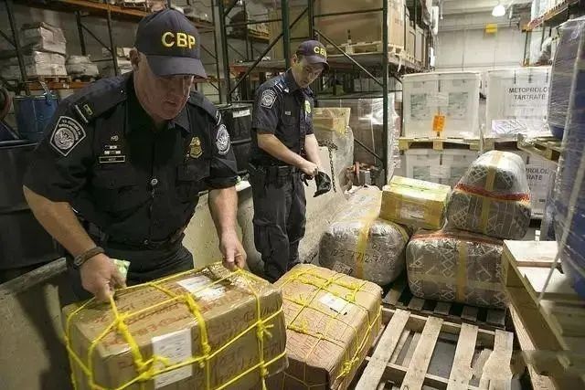 美國(guó)海關(guān).jpg 美國(guó)海關(guān).jpg