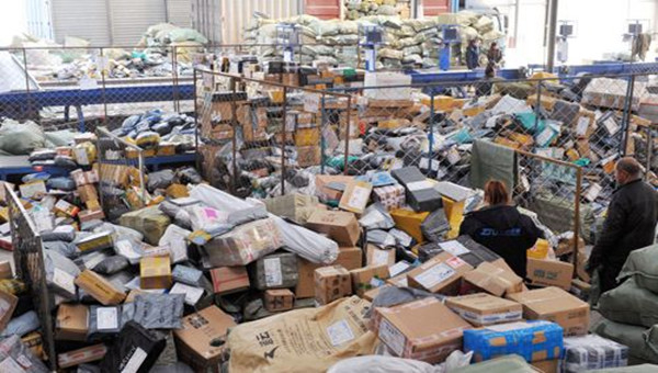 寄國(guó)際快遞為什么要找集運(yùn)公司?