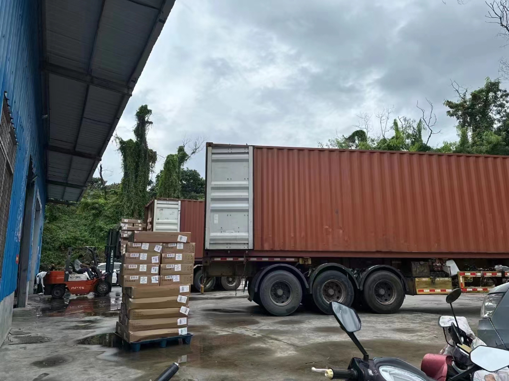 中國(guó)至泰國(guó)卡車(chē)運(yùn)輸方案選擇指南